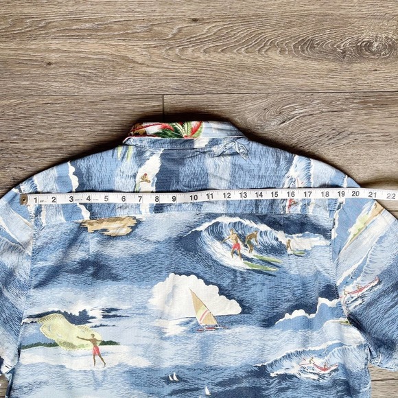 TOMMY BAHAMA Hawaiian Button Down Shirt - Picture 8 of 13